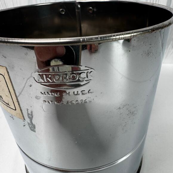 Vintage Androck Stainless  Silver & Black Flour Sifter NOS - Picture 3 of 8